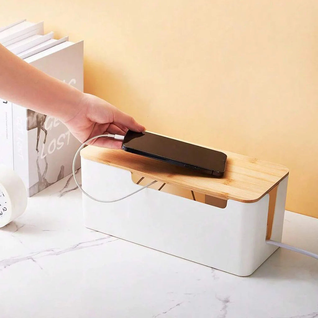 Kabelbox met bamboe deksel voor stekkerblok