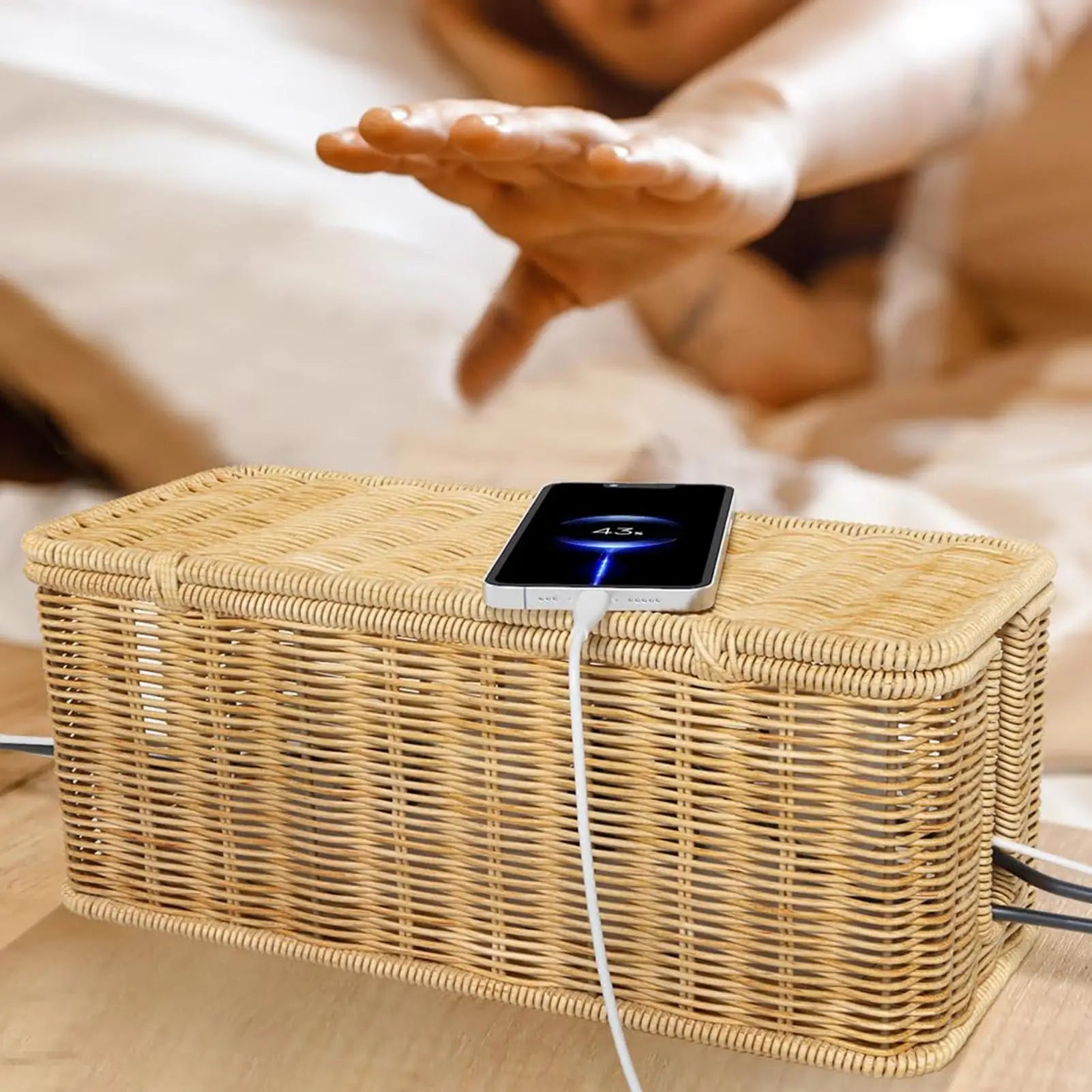 Gevlochten kabelbox met deksel en 2 openingen